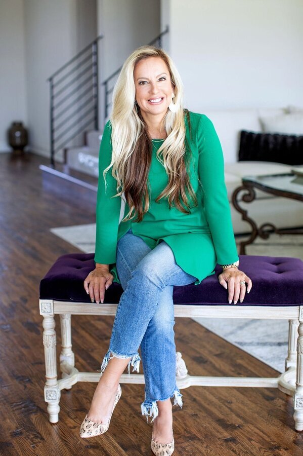 Angela Barnett